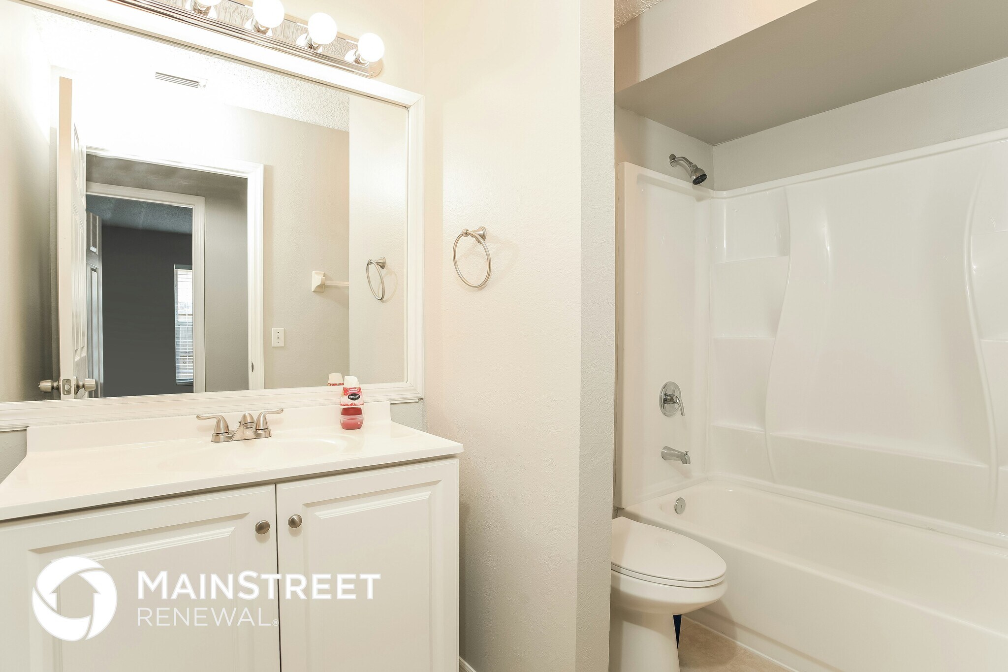 Building Photo - 8664 Wellington Loop