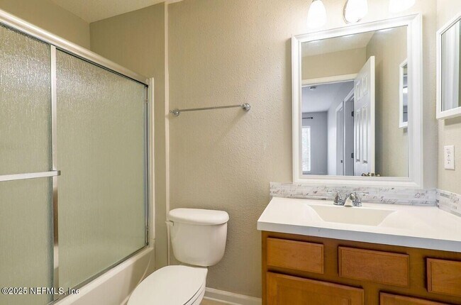 Building Photo - 1500 Calming Water Dr