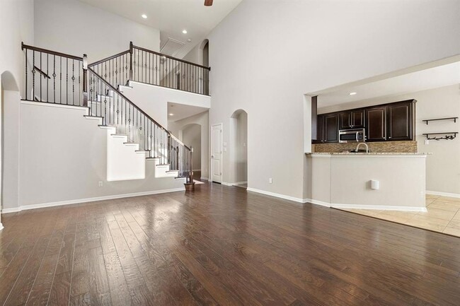 Building Photo - 2406 Yorkshire Ln