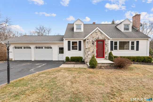 Primary Photo - 91 Benz St