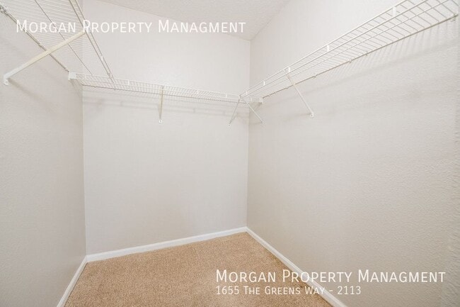 Building Photo - 1655 The Greens Way