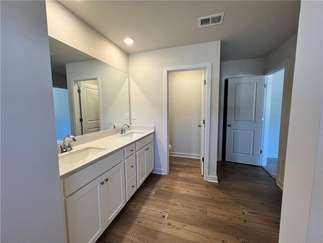 Building Photo - 1865 Copelyn Reese Ct