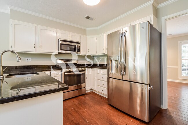 Building Photo - 4329 Revere Cir