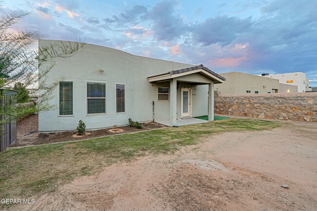Building Photo - 14928 Harry Flournoy Ave