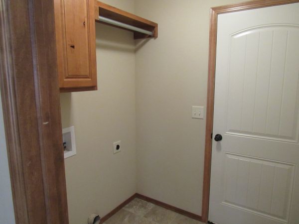 Building Photo - 2027 Harvest Ridge Ct