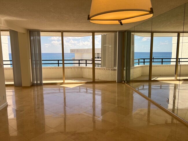 Building Photo - 3560 S Ocean Blvd