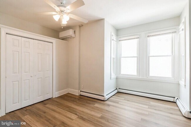 Building Photo - 23 E Rambo St