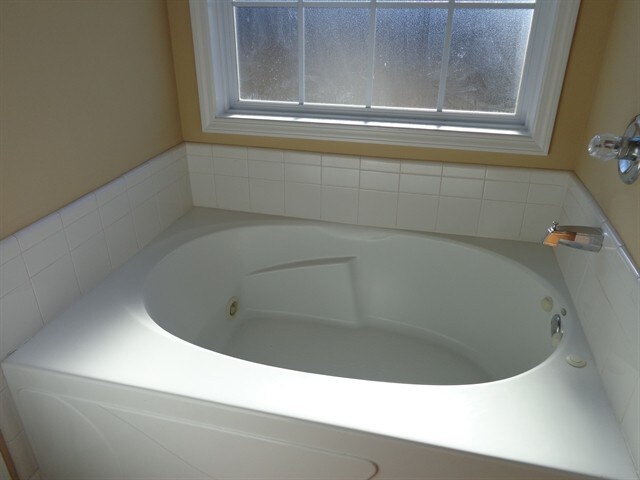 Building Photo - 3948 Justene Ct