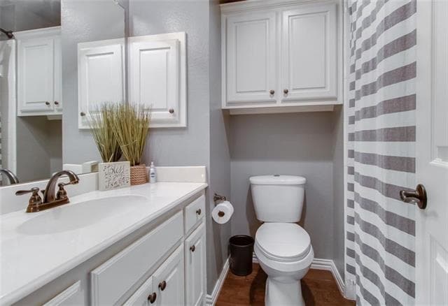 Building Photo - 4721 Ridgedale Dr