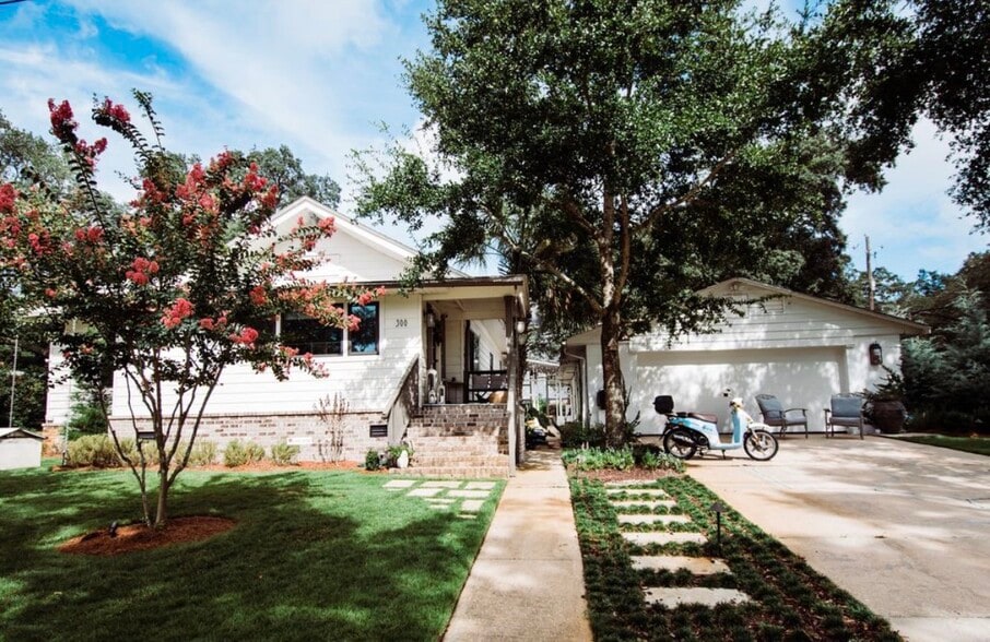 Primary Photo - 500 Stanley Ave