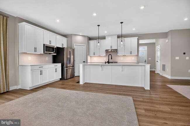 Building Photo - 130 Mckittrick Dr