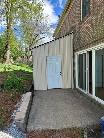 Building Photo - 763 Spring Meadows Dr