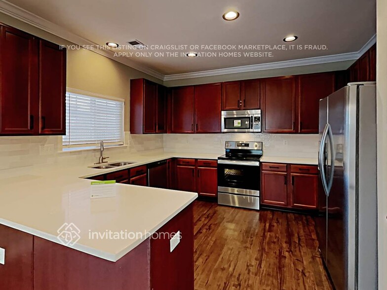 Building Photo - 4505 Stone Mountain Dr