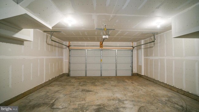 Building Photo - 1350 Red Clover Ln
