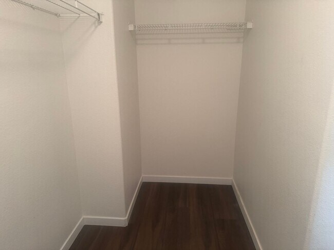 Building Photo - 4317 Spring Creek Ct