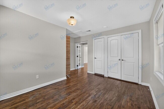 Building Photo - 4727 Wateka Dr