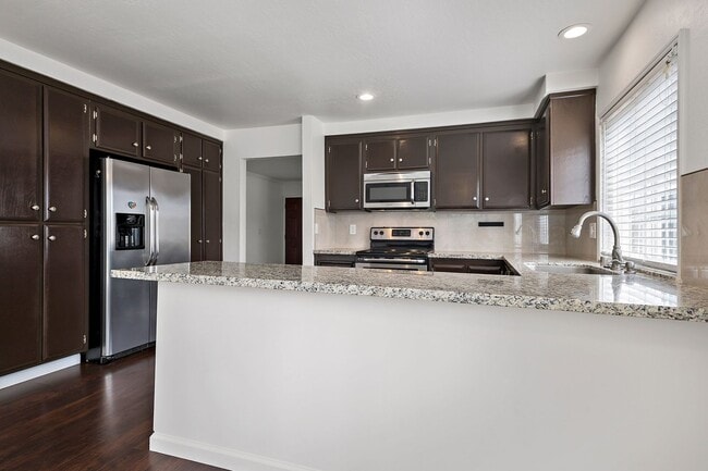 Building Photo - Santa Teresa 4BD/2BA Home with Open Floorplan