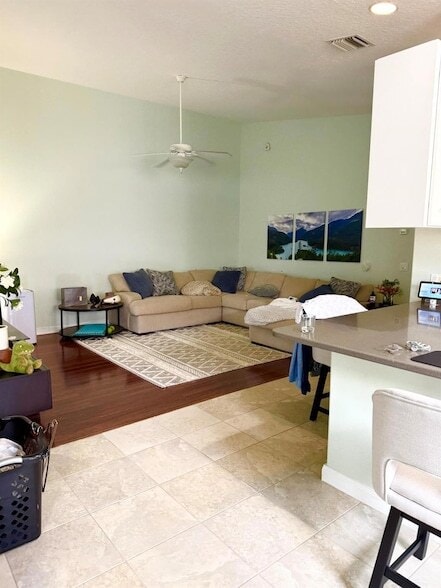 Building Photo - 8306 Quito Pl