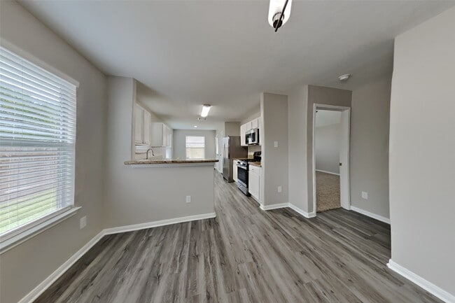 Building Photo - 6746 Windy River Ln
