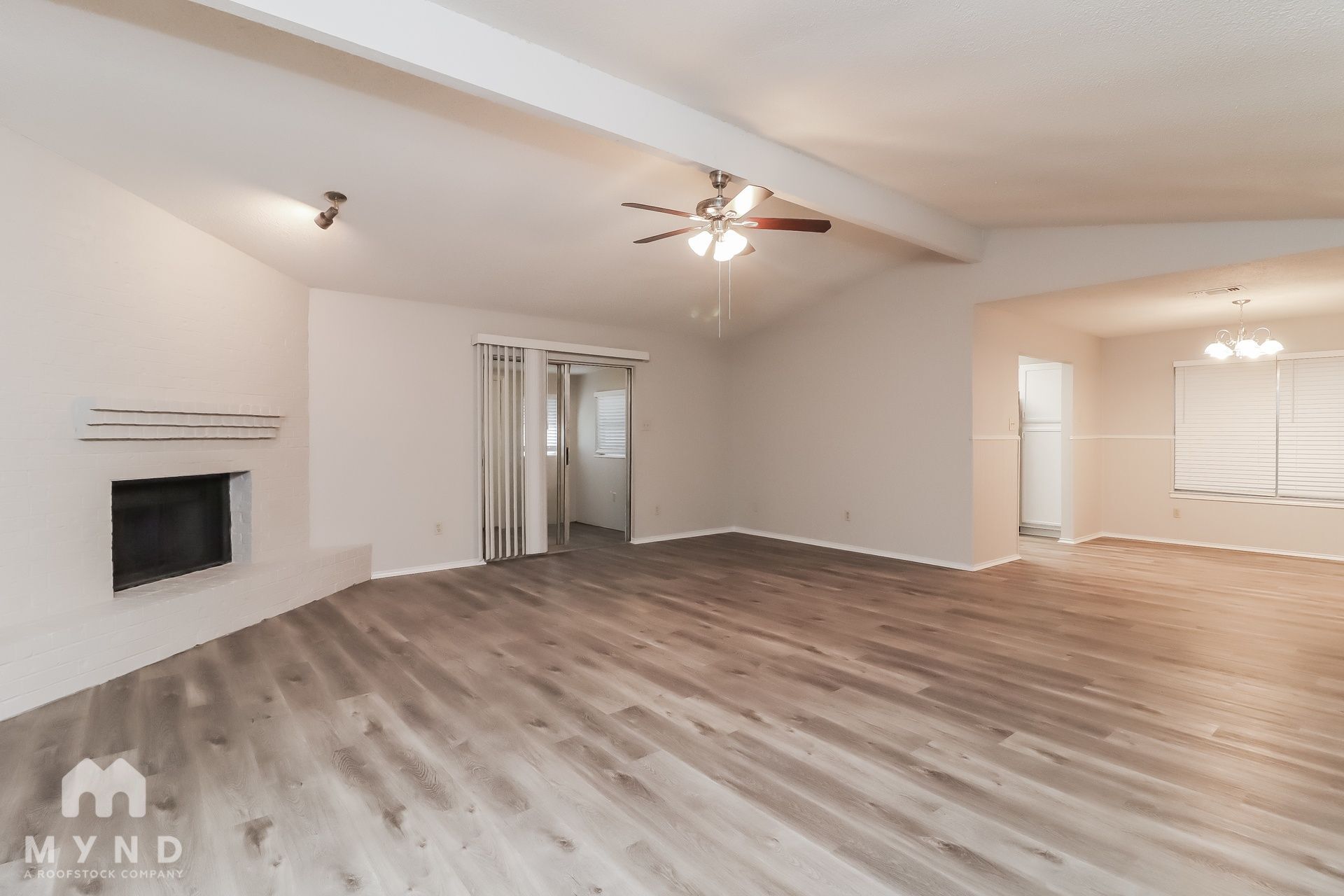 Building Photo - 4303 Gentle Springs Dr