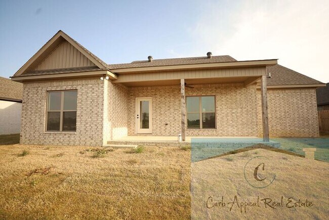 Building Photo - Luxury, new construction 3 bed, 2 bath home includes washer and dryer - Brookland!!