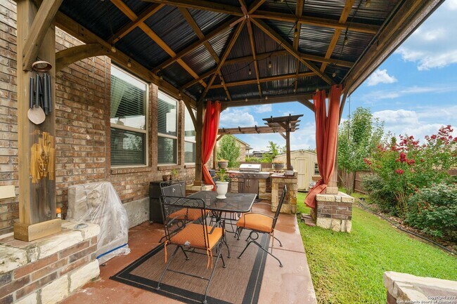 Building Photo - Beautiful 4 Bedroom Home in Turning Stone,...