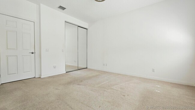 Building Photo - 2868 W Community Dr