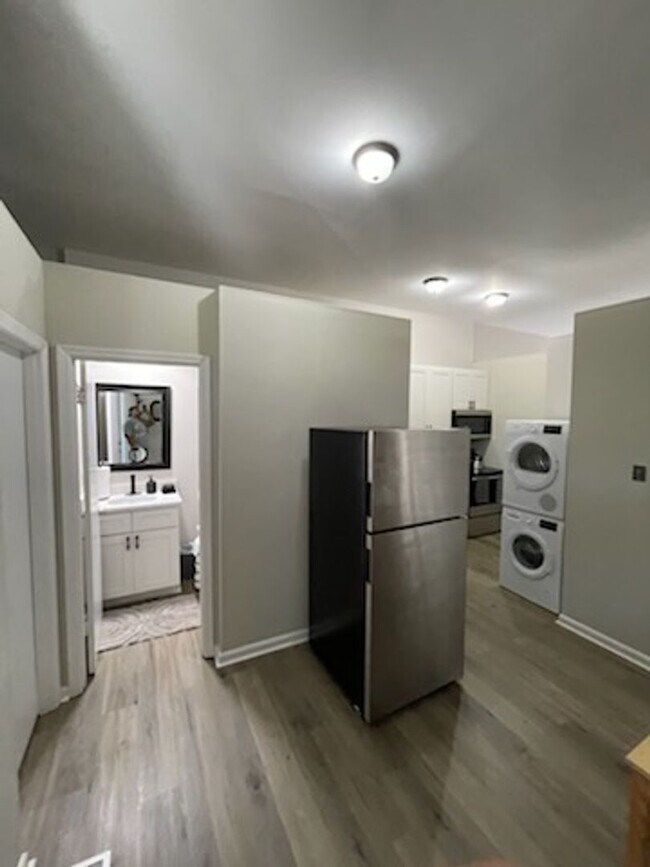 Building Photo - Menard Apartments