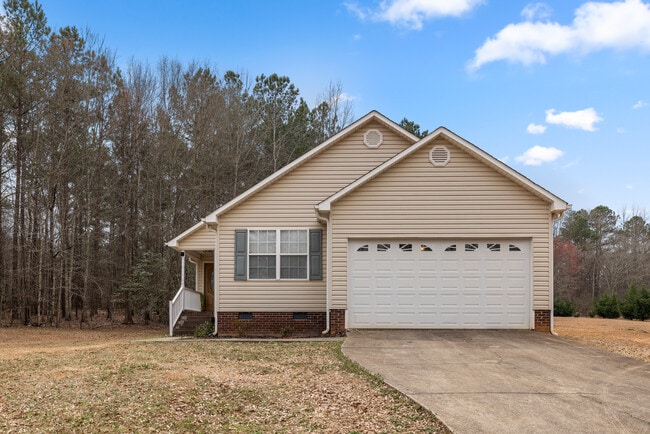 Building Photo - 515 Pearson Town Rd