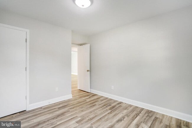 Building Photo - 6820 Wheatley Ct