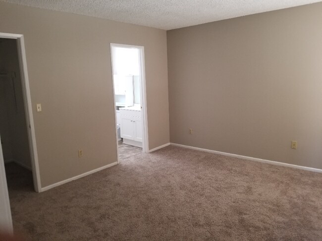 Building Photo - 43730 C St