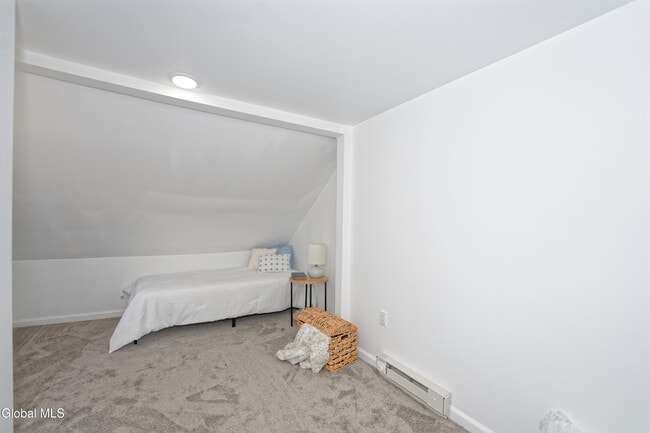 Building Photo - 714 NY-29