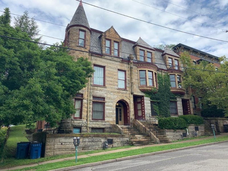 Building Photo - 97 12th St