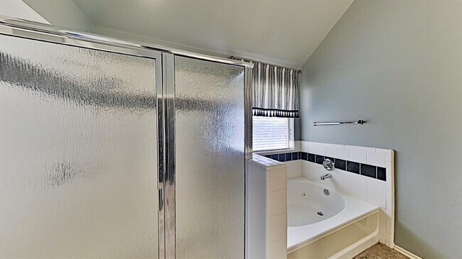 Building Photo - 4609 NW 164th Terrace