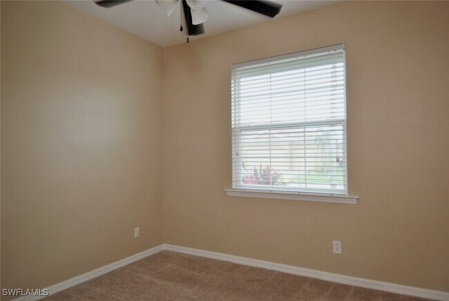 Building Photo - 3025 Sunset Pointe Cir