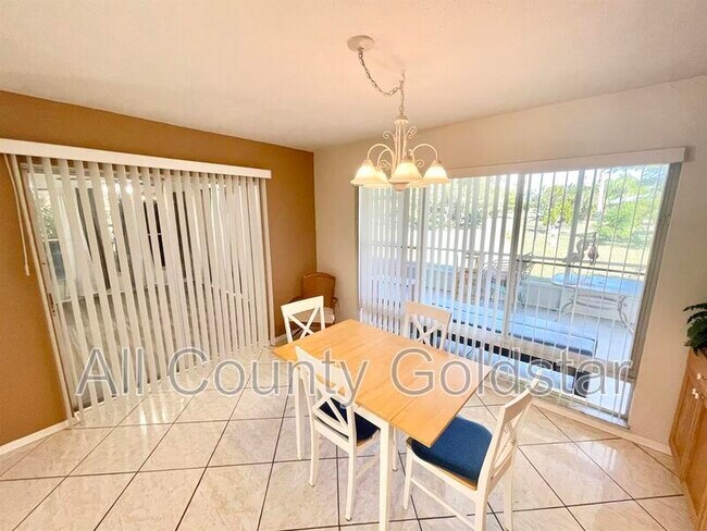 Building Photo - 1348 Aqui Esta Dr