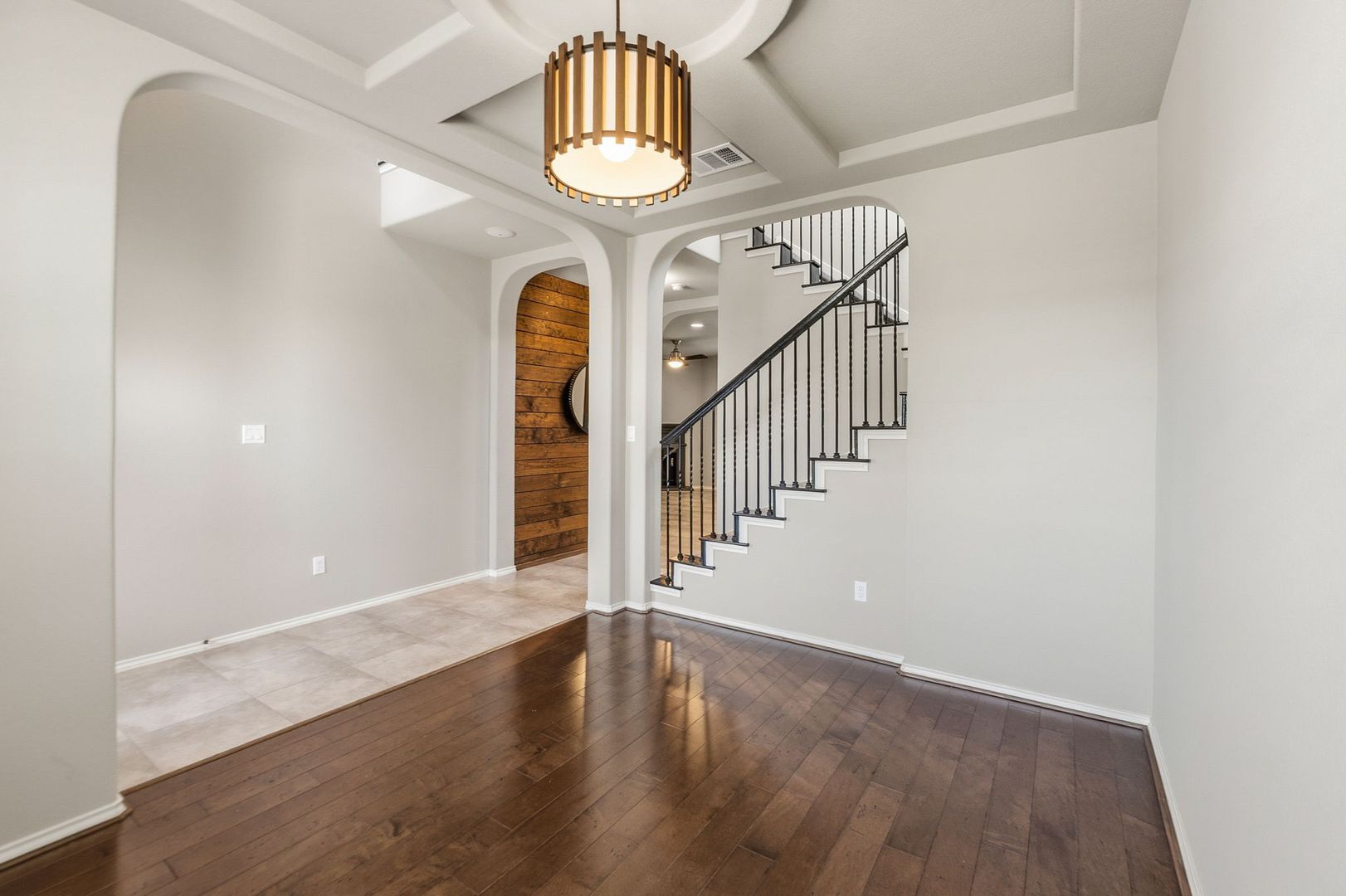 Building Photo - 7312 Lookout Bluff Terrace