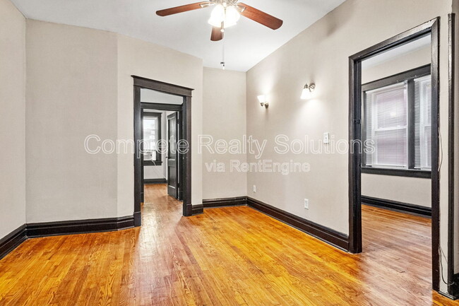 Building Photo - 3001 S Compton Ave