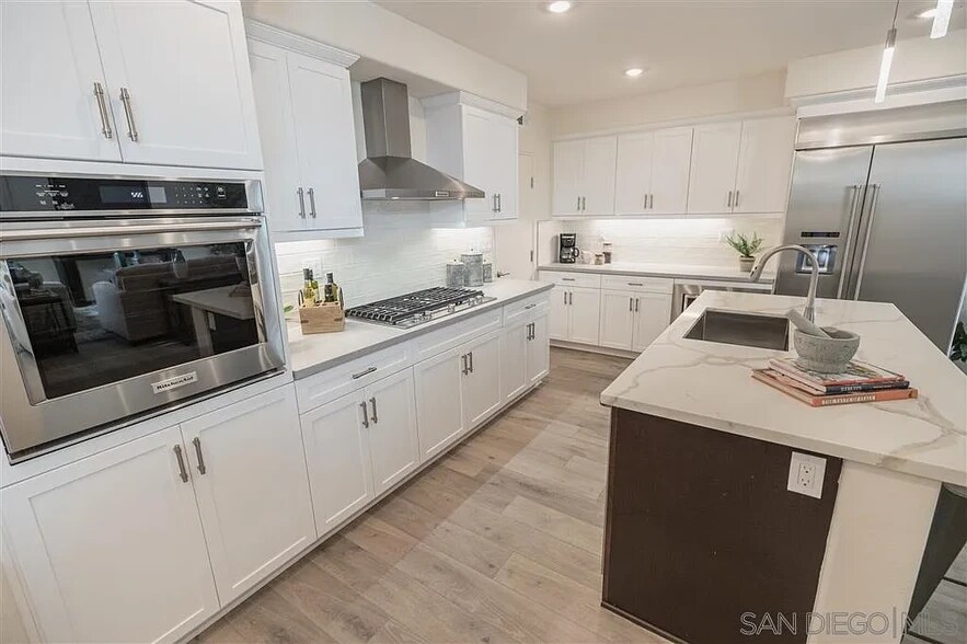 Building Photo - 3128 Canon St