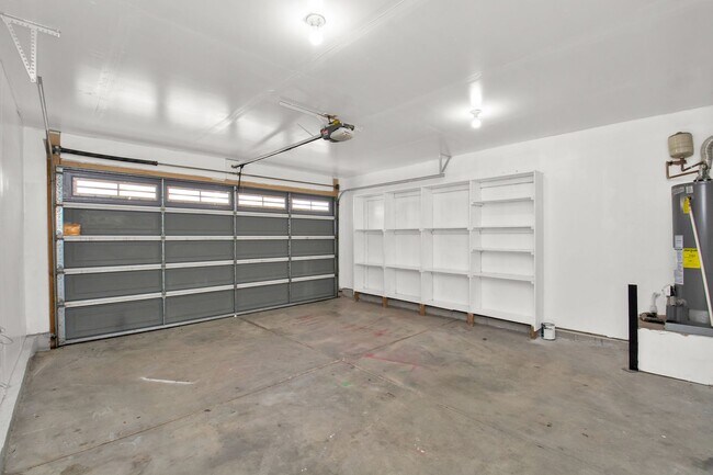 Building Photo - 286 Caleb Dr