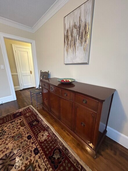 Building Photo - 2508 33rd Ave S