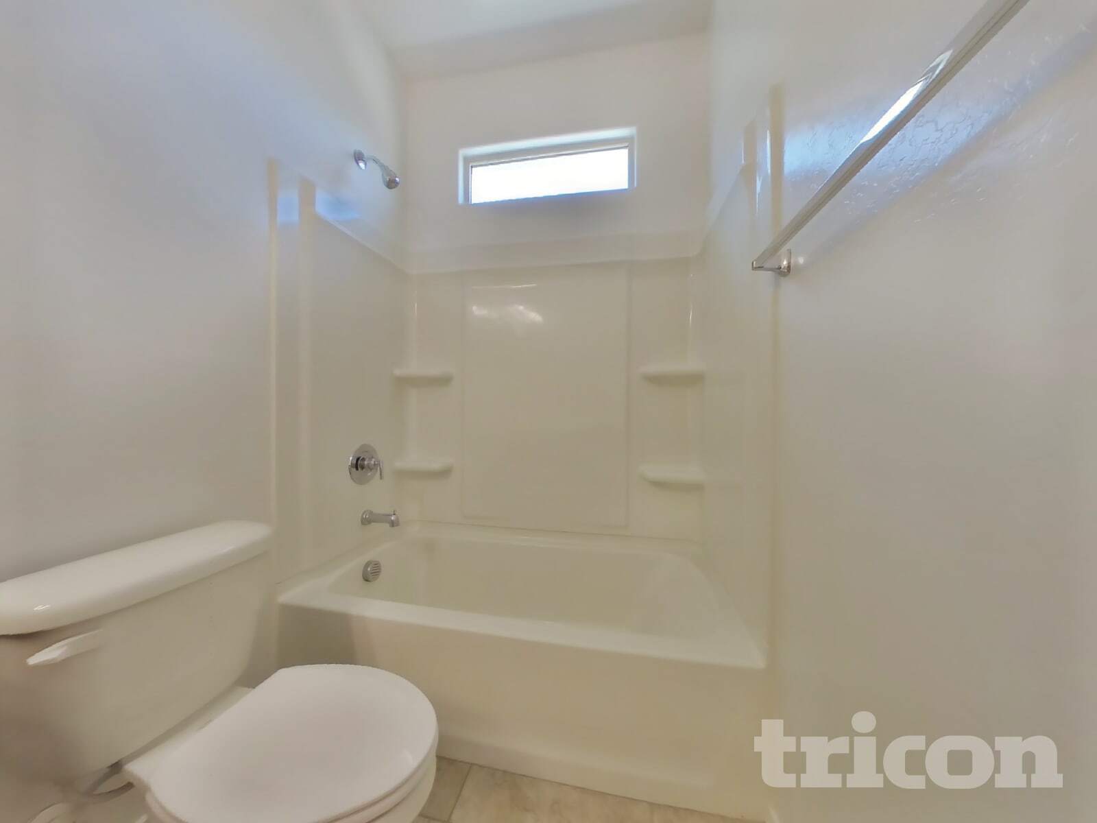 Building Photo - 31026 W Earll Dr