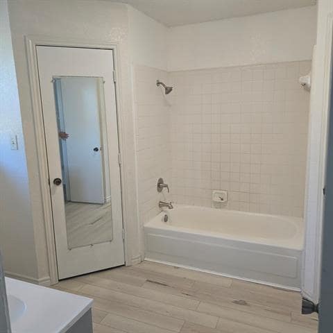 Building Photo - 2029 Spicewood Rd