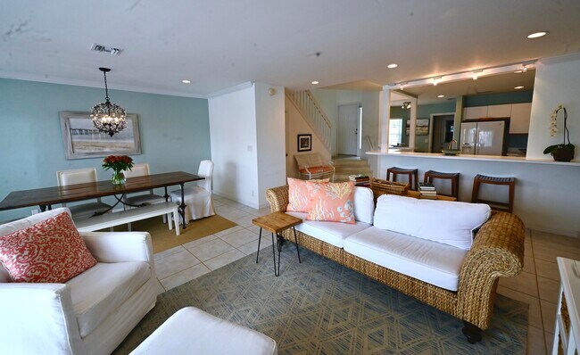 Building Photo - 1217 Ocean Dunes Cir