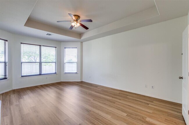 Building Photo - 20428 Crooked Stick Dr