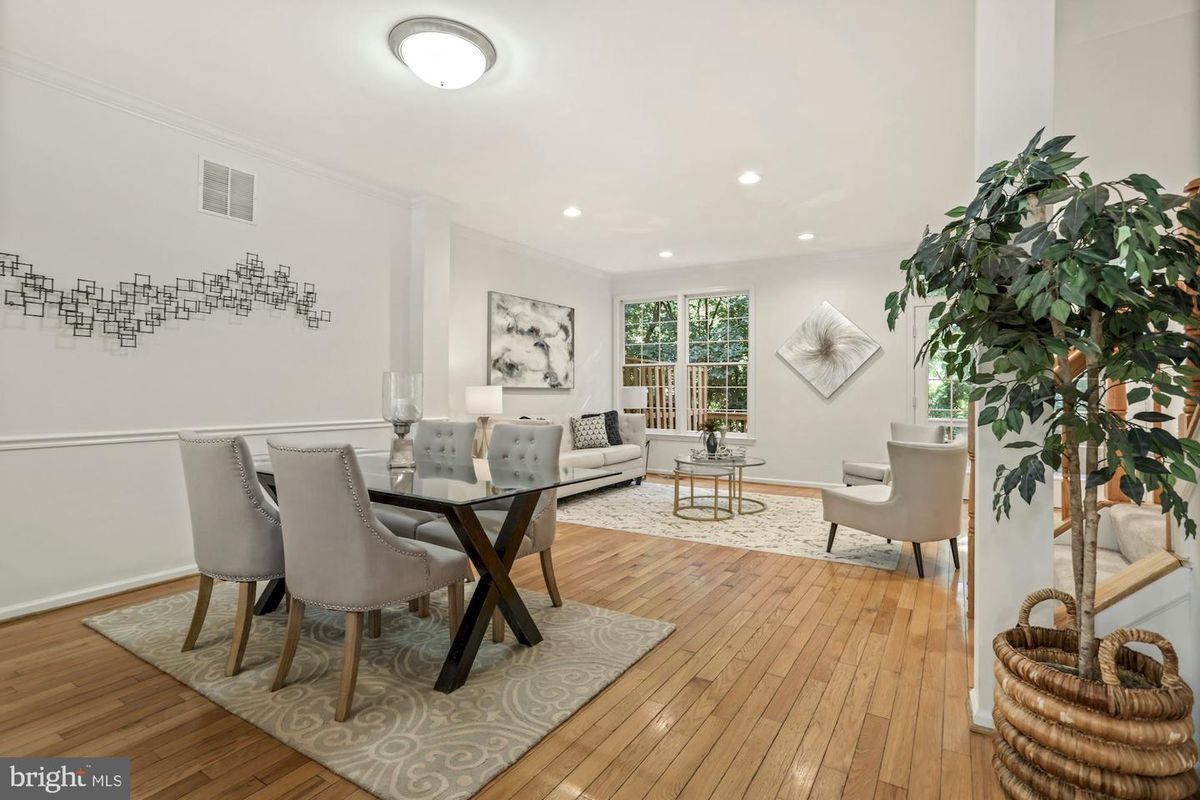 Building Photo - 11280 Fairwind Way