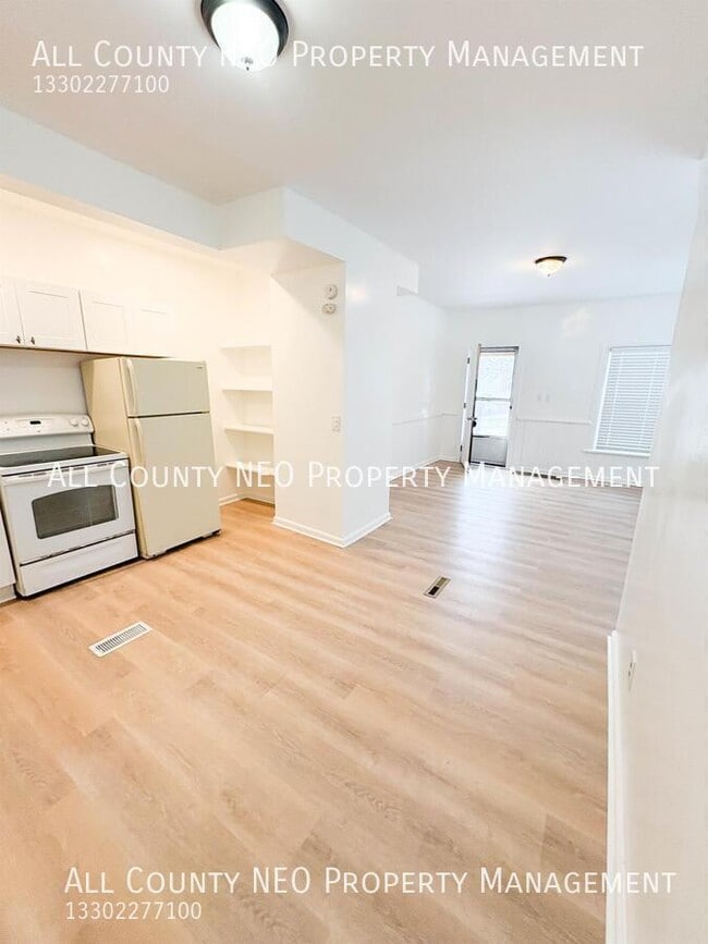 Building Photo - 623 South Meridian-