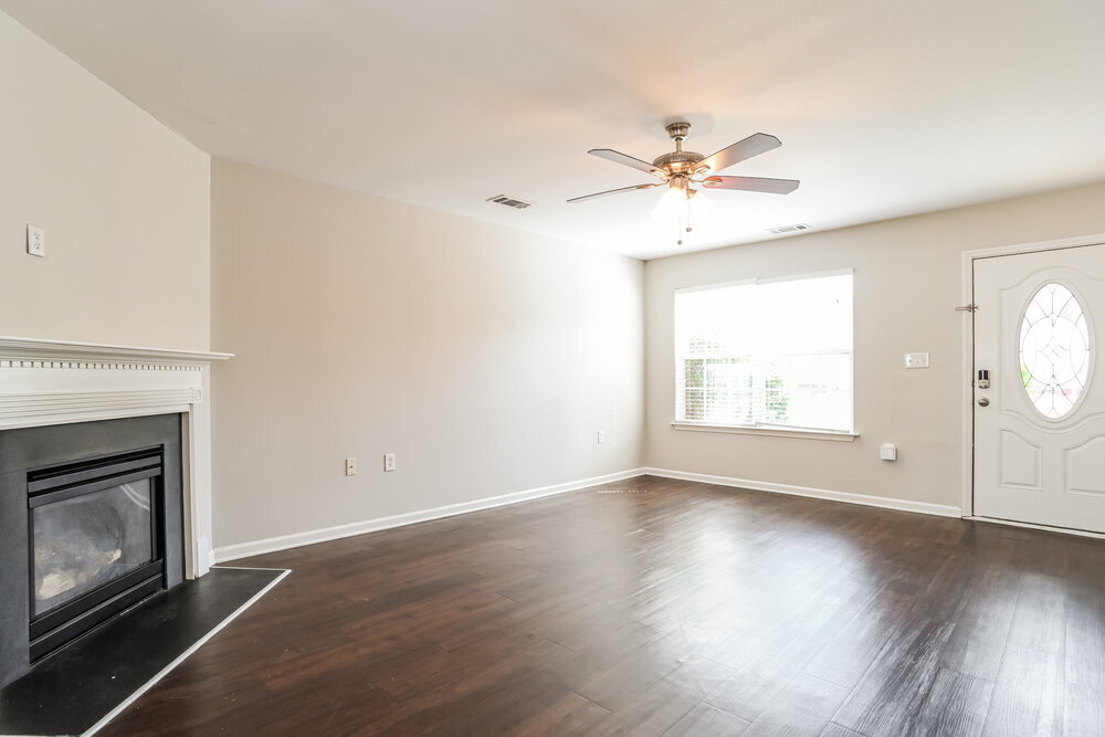 Building Photo - 3609 Shallow Oak Ct