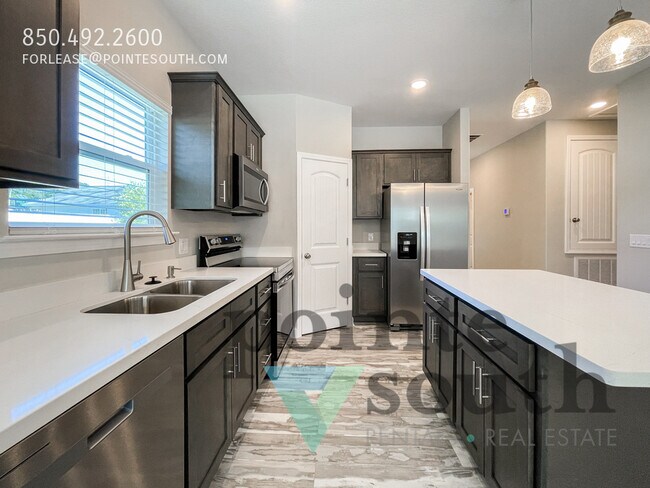 Building Photo - 5180 Burlington Ave