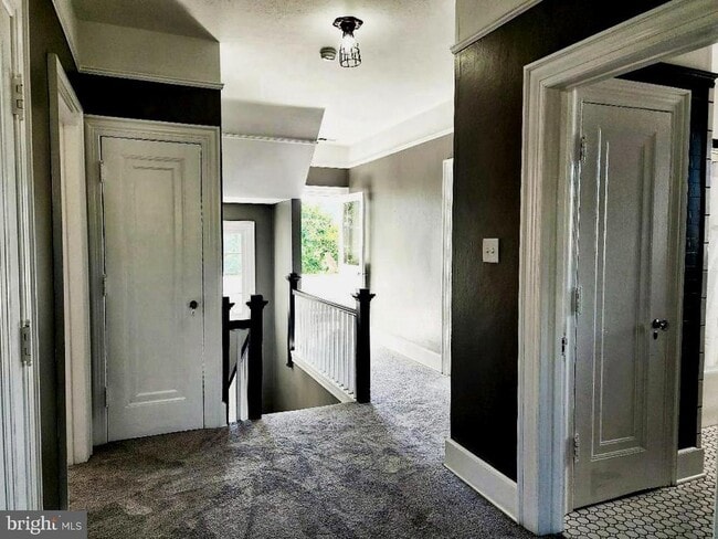 Building Photo - 515 Fourth St